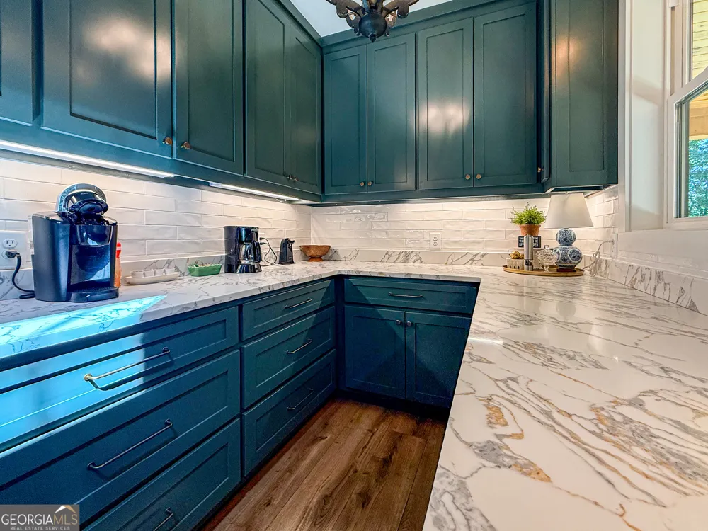 2185 Ben T Huiet HWY Clarkesville, GA 30523