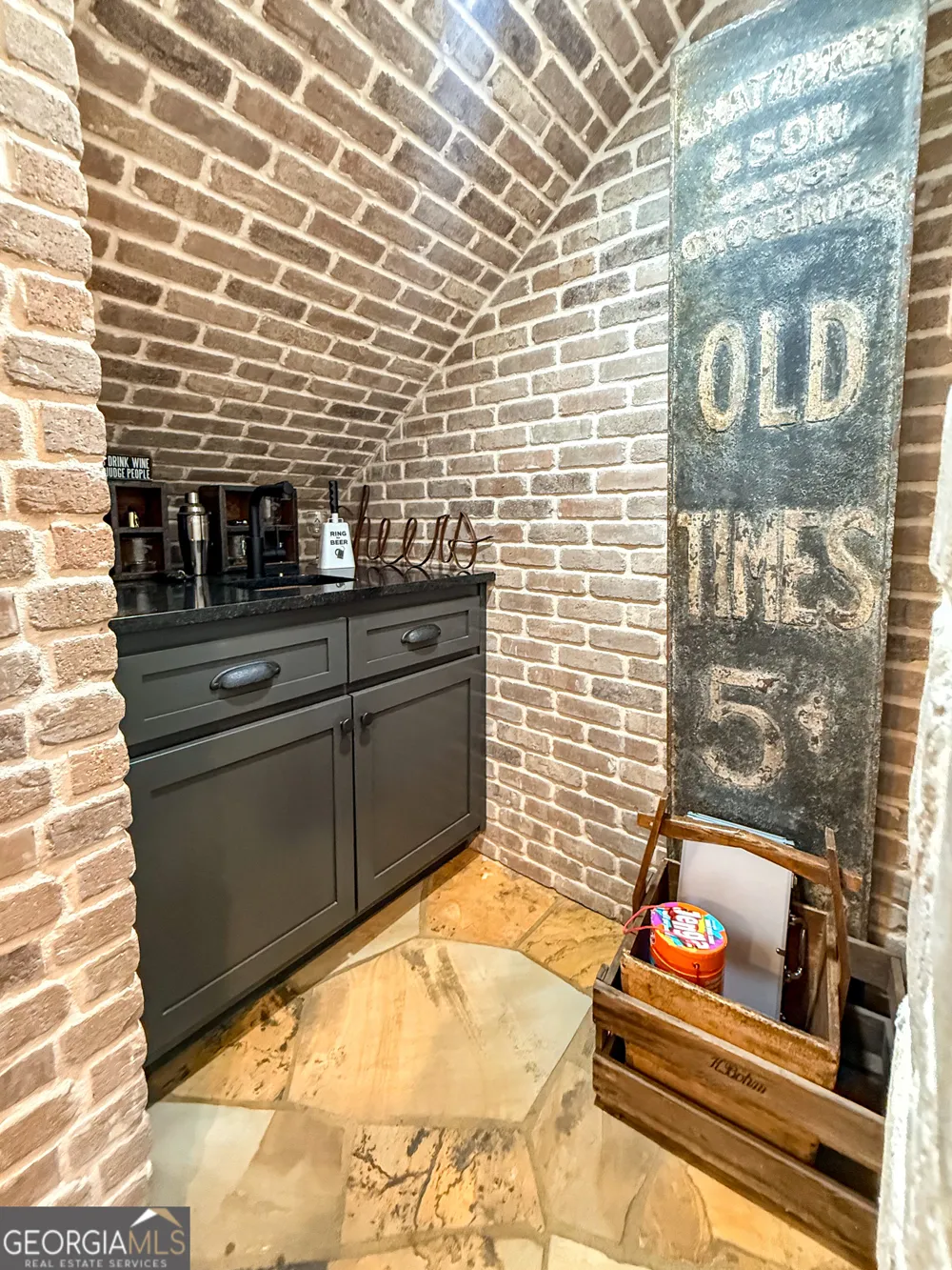 2185 Ben T Huiet HWY Clarkesville, GA 30523