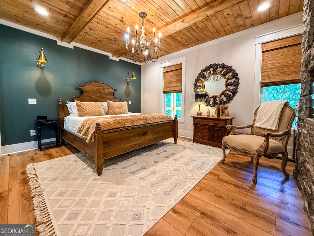 2185 Ben T Huiet HWY Clarkesville, GA 30523