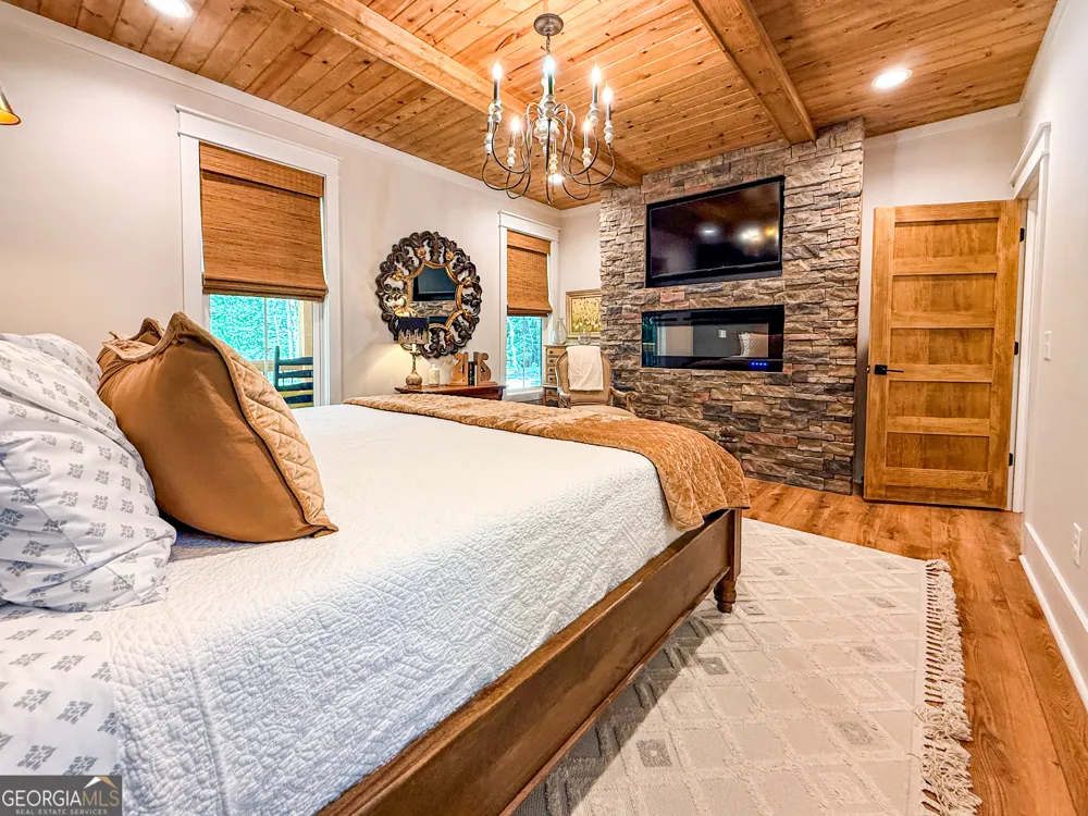 2185 Ben T Huiet HWY Clarkesville, GA 30523