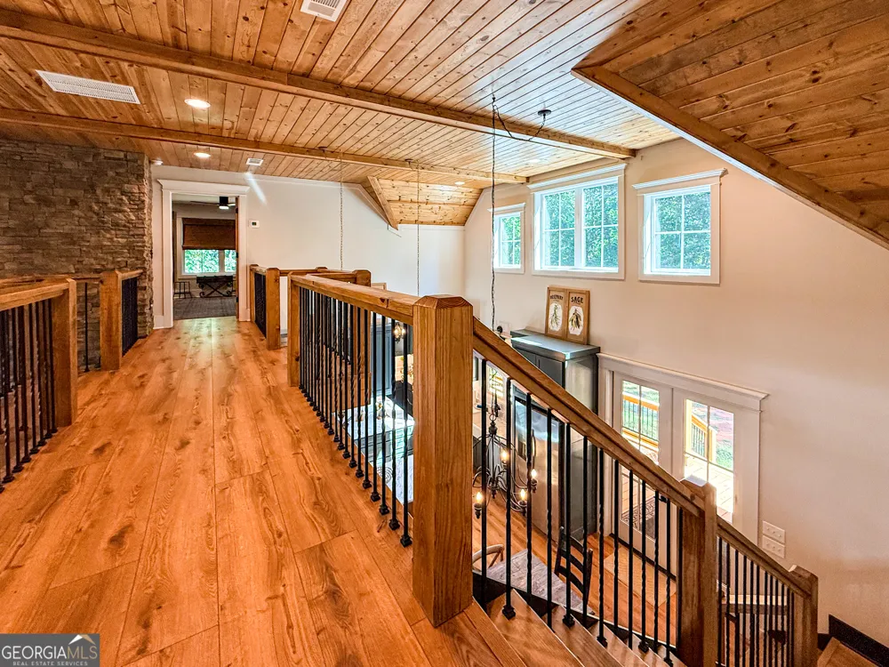 2185 Ben T Huiet HWY Clarkesville, GA 30523