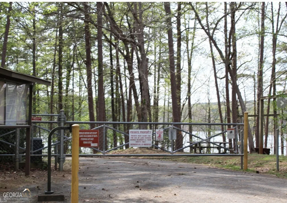 99 Lake Harbor TRL Martin, GA 30557