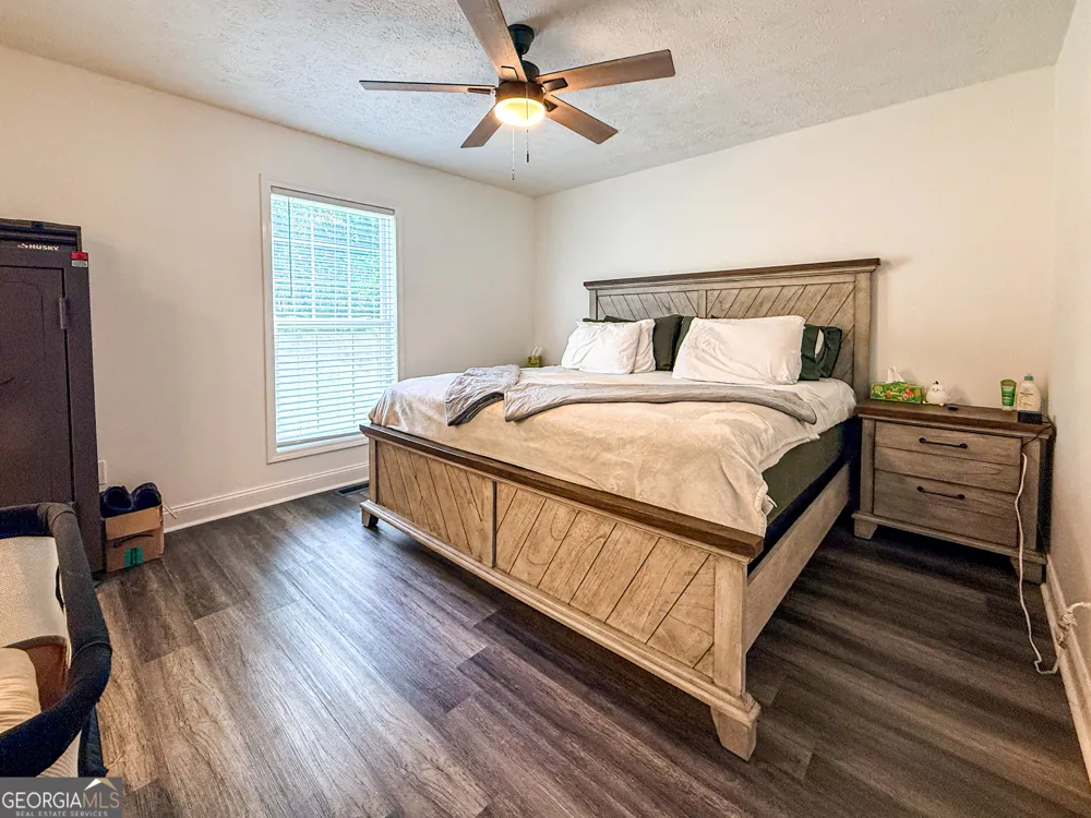 39 E Point DR Dahlonega, GA 30533