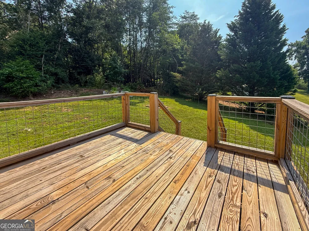 39 E Point DR Dahlonega, GA 30533