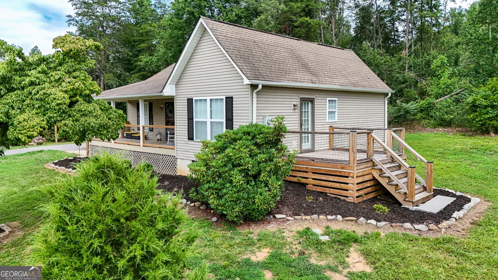 39 E Point DR Dahlonega, GA 30533