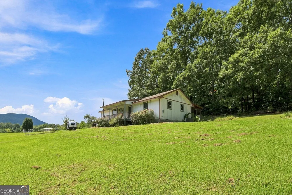 2820 Quarles RD Rocky Face, GA 30740