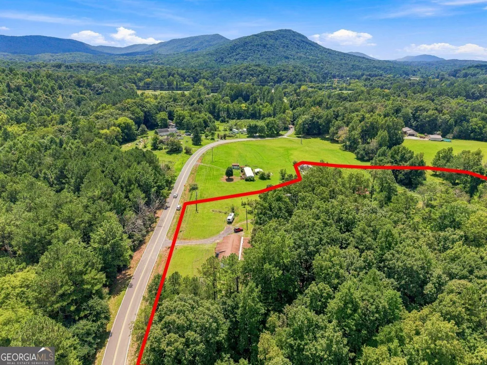 2820 Quarles RD Rocky Face, GA 30740