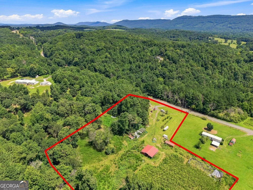 2820 Quarles RD Rocky Face, GA 30740