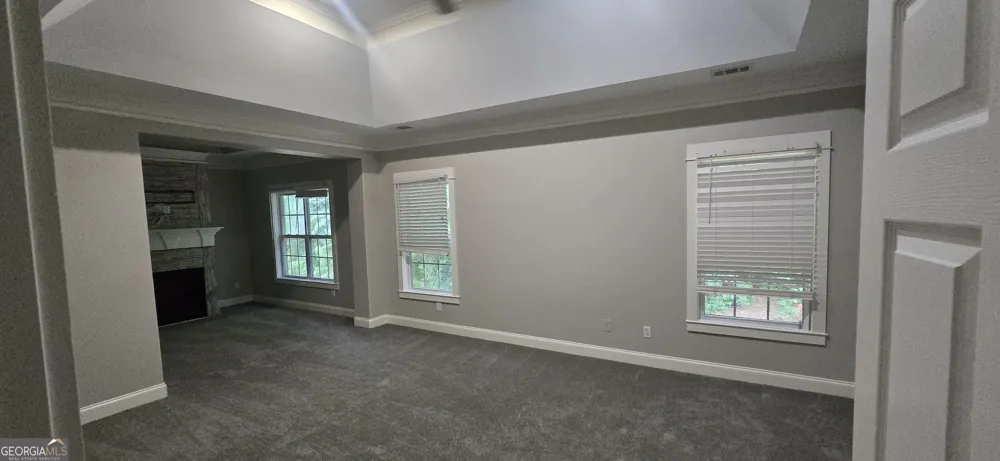 5715 Southcrest LN Lithonia, GA 30038