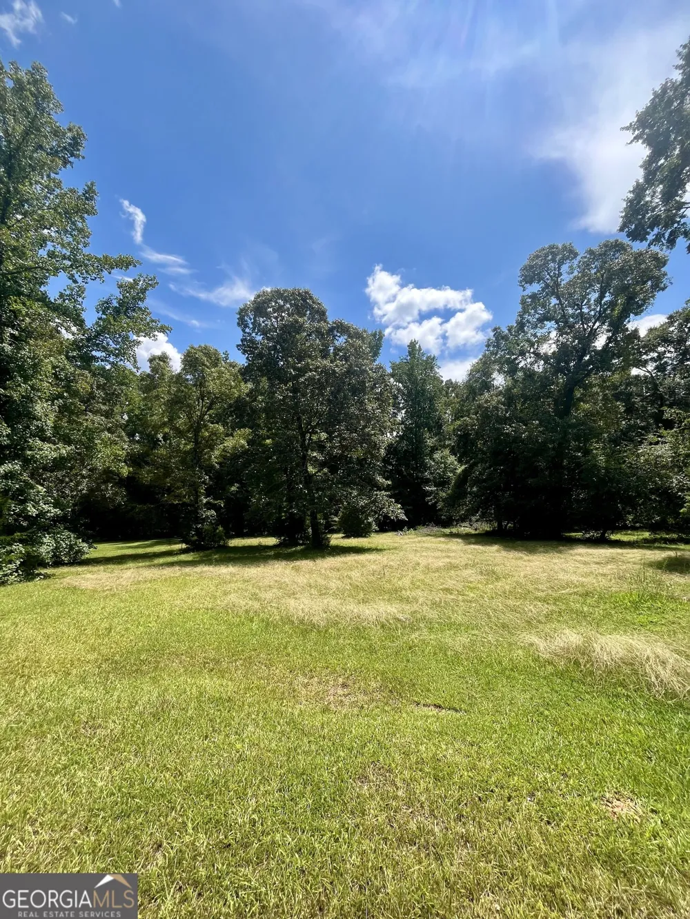 3015 1/2 Old West Point RD LaGrange, GA 30240