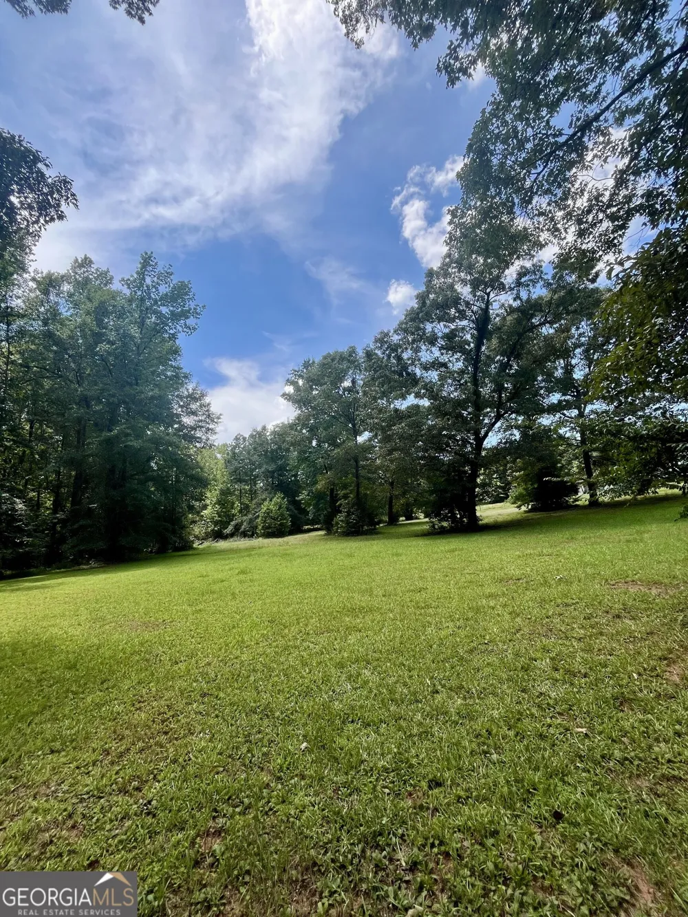 3015 1/2 Old West Point RD LaGrange, GA 30240