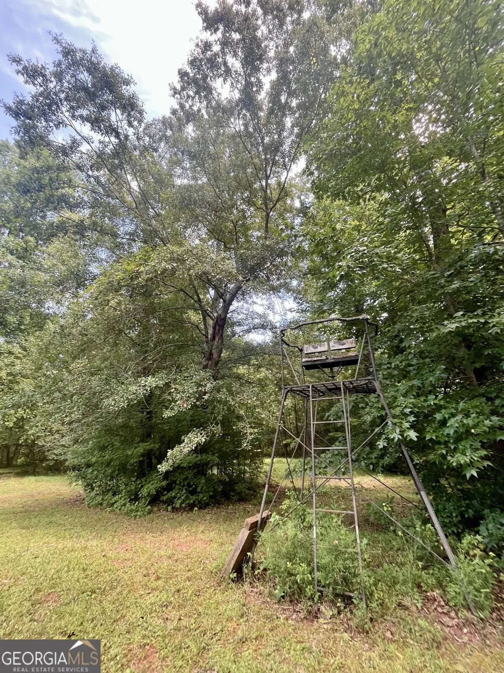 3015 1/2 Old West Point RD LaGrange, GA 30240