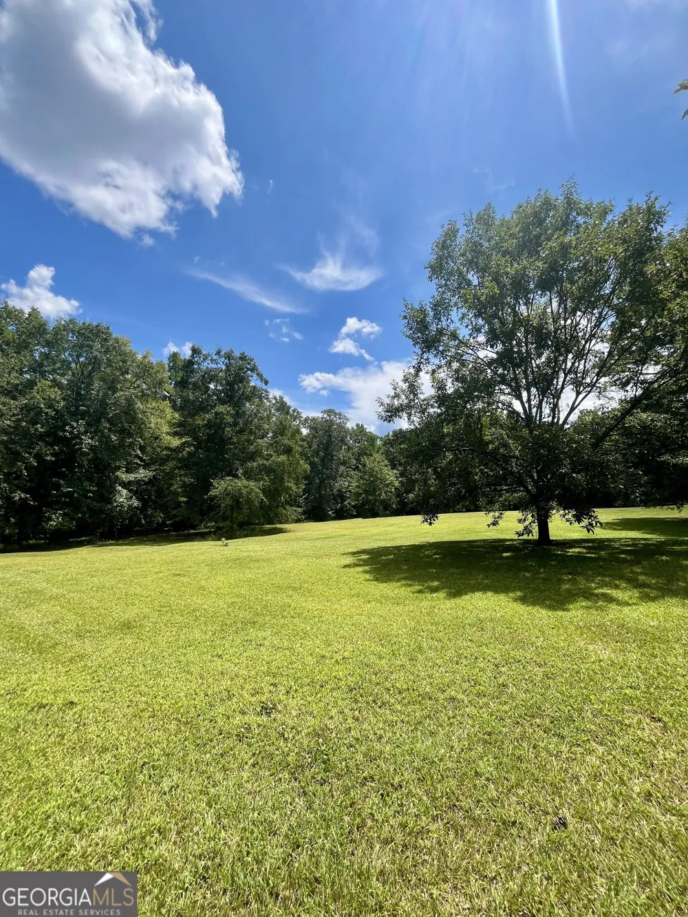 3015 1/2 Old West Point RD LaGrange, GA 30240