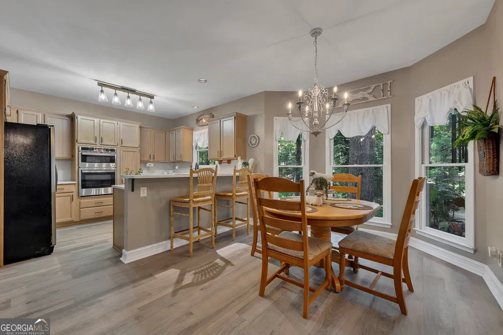 1914 Lilac Ridge DR Woodstock, GA 30189