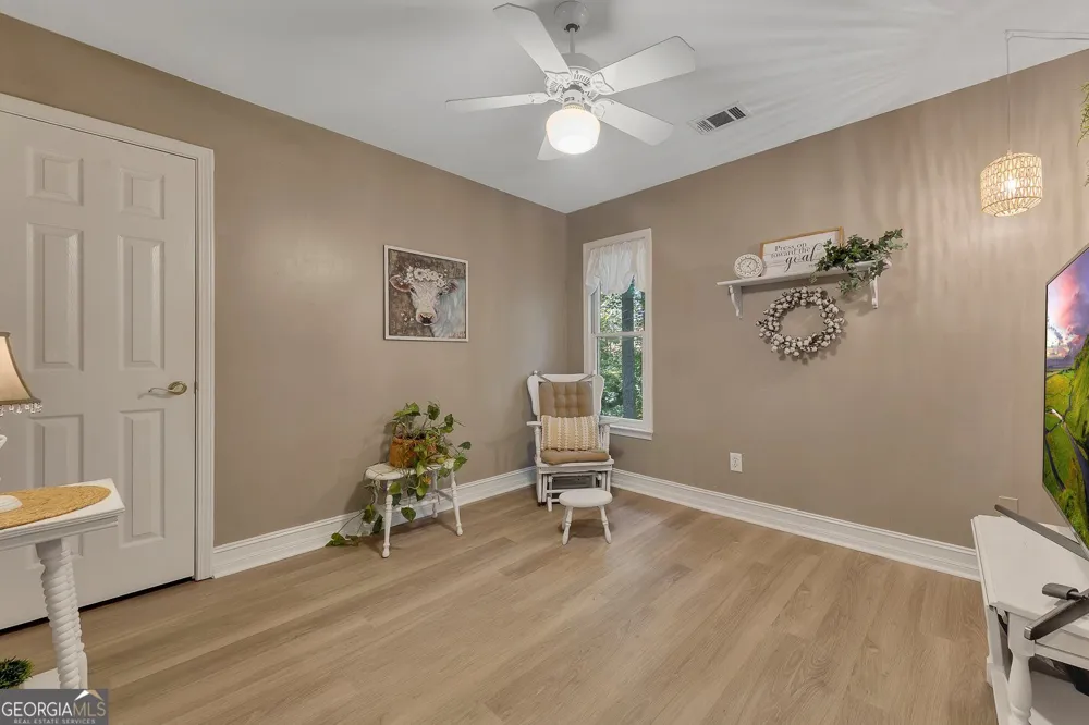 1914 Lilac Ridge DR Woodstock, GA 30189