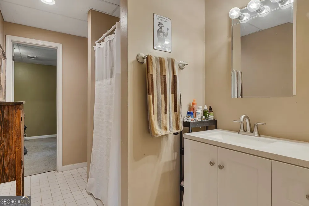 1914 Lilac Ridge DR Woodstock, GA 30189