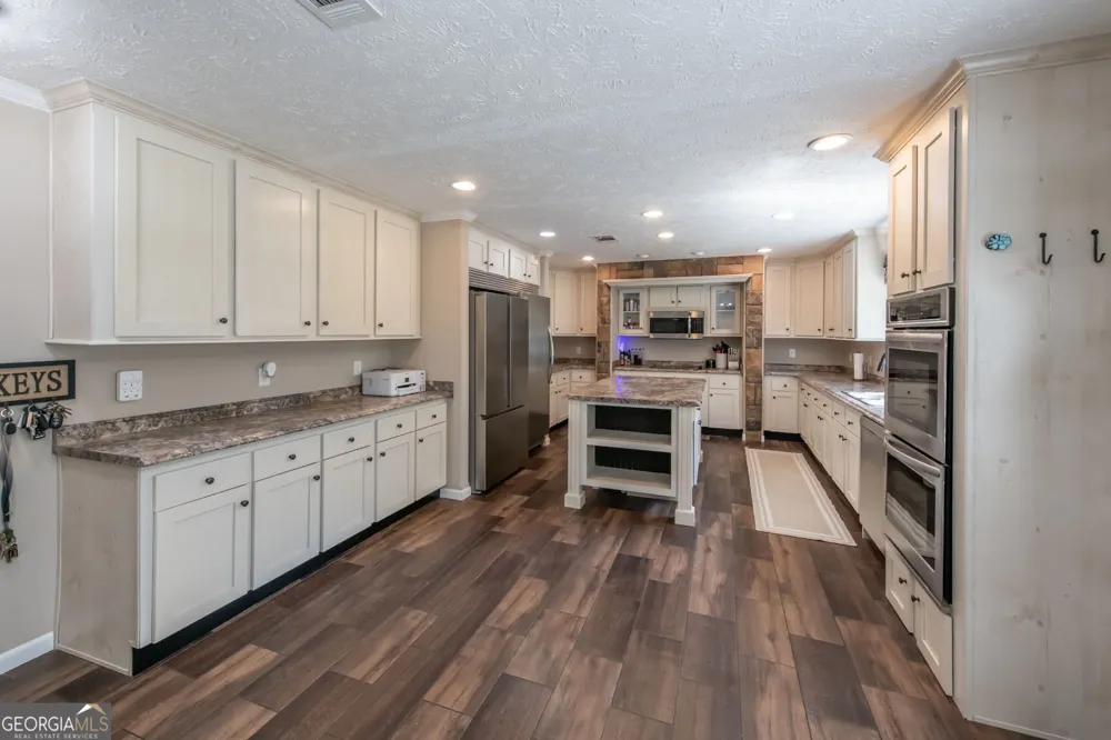 2991 N 113 HWY Temple, GA 30179