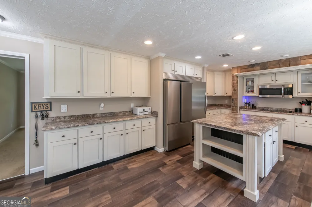 2991 N 113 HWY Temple, GA 30179