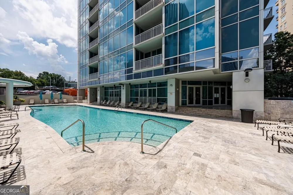 3338 Peachtree RD NE Atlanta, GA 30326