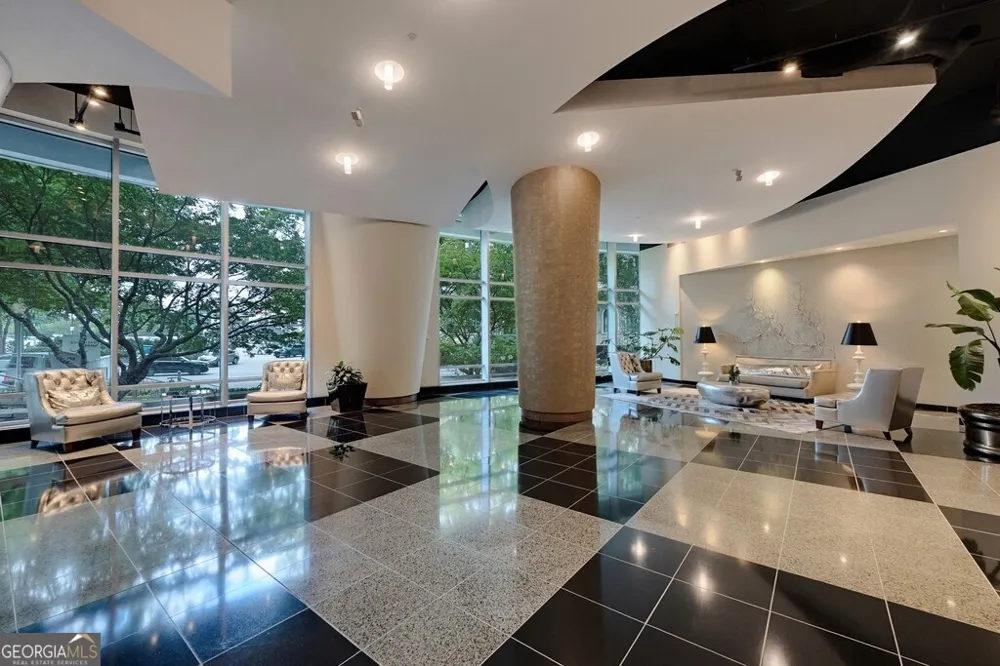 3338 Peachtree RD NE Atlanta, GA 30326