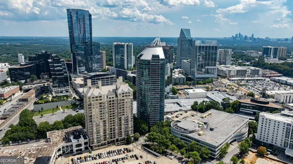 3338 Peachtree RD NE Atlanta, GA 30326