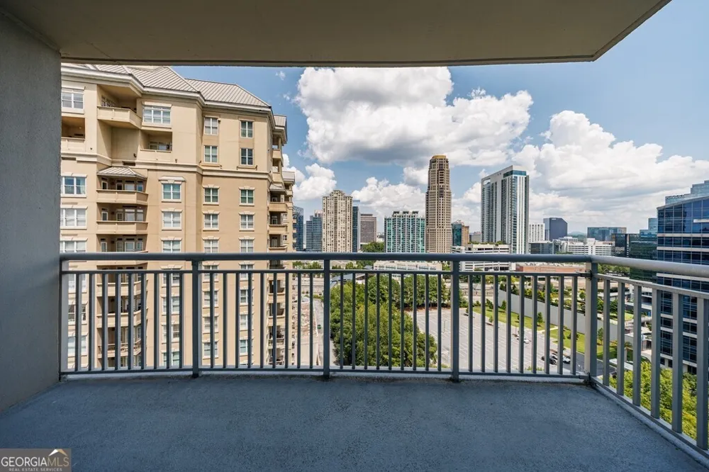 3338 Peachtree RD NE Atlanta, GA 30326
