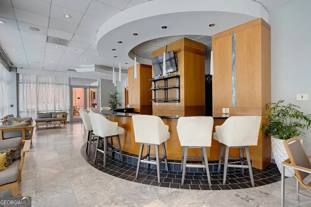 3338 Peachtree RD NE Atlanta, GA 30326