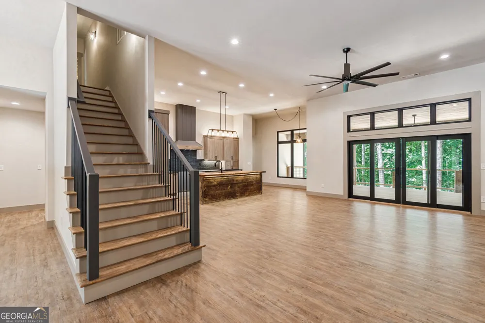 55 Melody LN Dawsonville, GA 30534