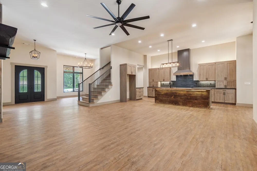 55 Melody LN Dawsonville, GA 30534