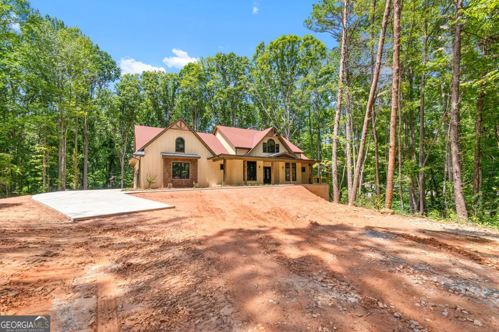 55 Melody LN Dawsonville, GA 30534