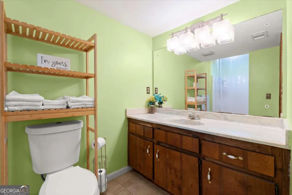 2272 Macby DR Marietta, GA 30066