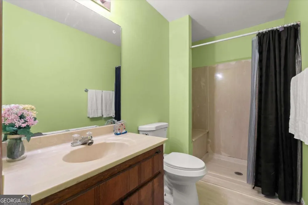 2272 Macby DR Marietta, GA 30066