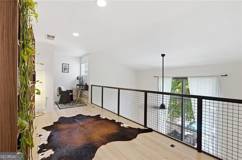 1278 Eames GRN NW Atlanta, GA 30318