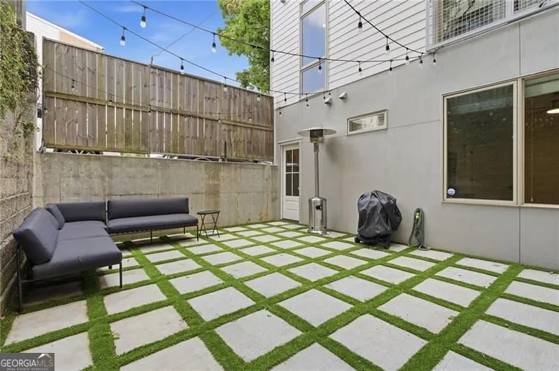 1278 Eames GRN NW Atlanta, GA 30318