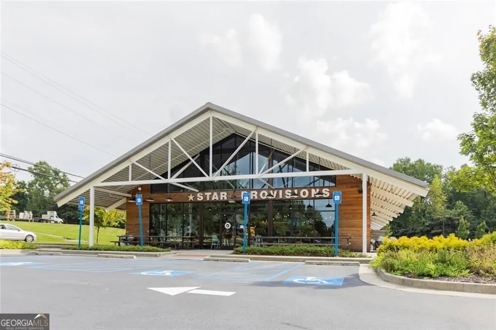 1278 Eames GRN NW Atlanta, GA 30318