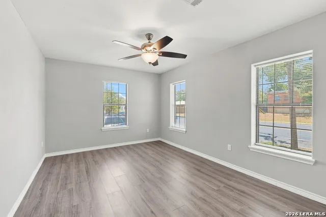 821 S E Colorado St Pearsall, TX 78061