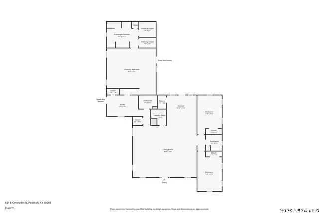 821 S E Colorado St Pearsall, TX 78061