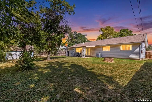 4314 Clear Spring Dr San Antonio, TX 78217