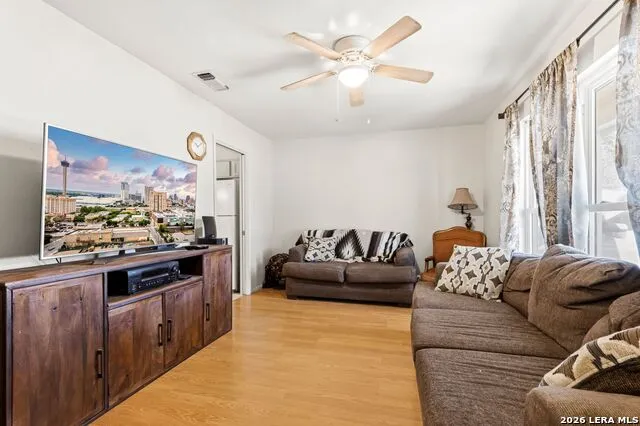 4314 Clear Spring Dr San Antonio, TX 78217