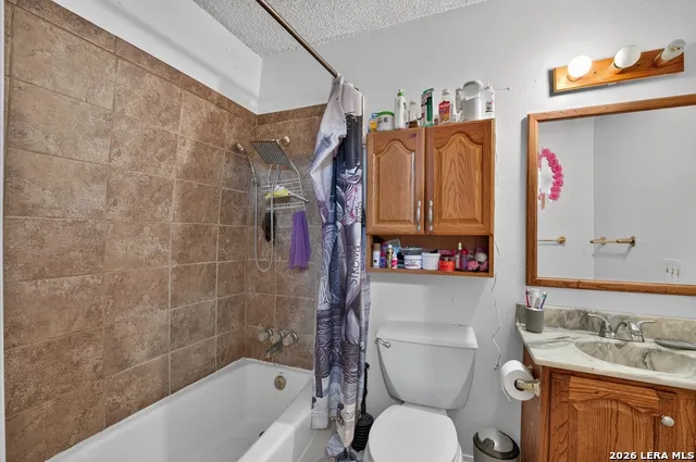 5022 FRANK BORMAN DR Kirby, TX 78219