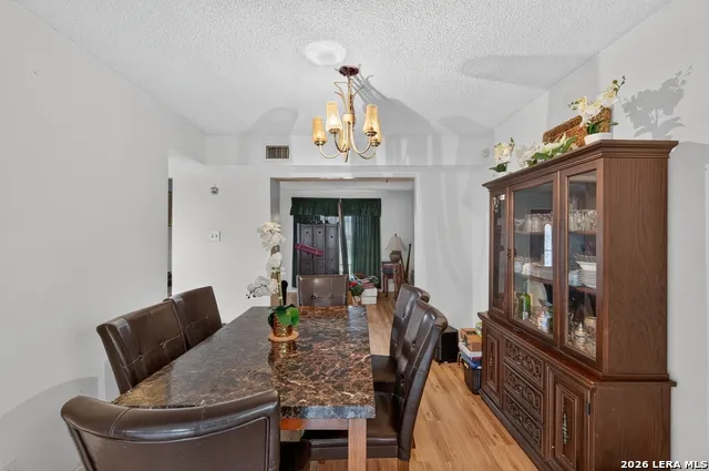 5022 FRANK BORMAN DR Kirby, TX 78219