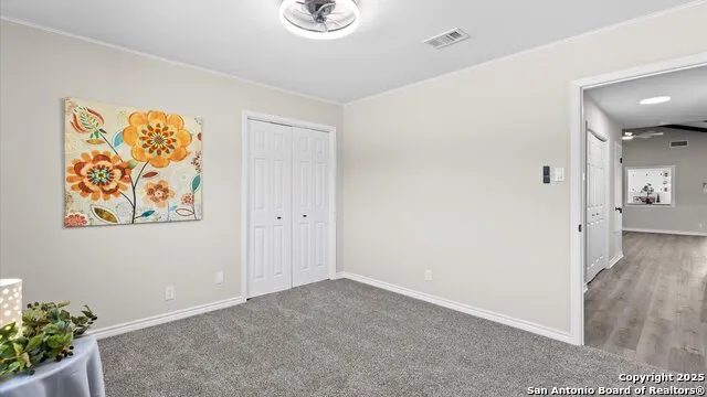 7974 GREEN VALLEY RD Marion, TX 78124