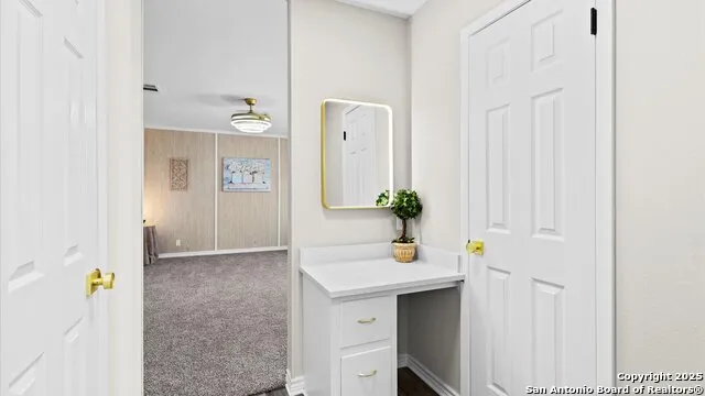 7974 GREEN VALLEY RD Marion, TX 78124