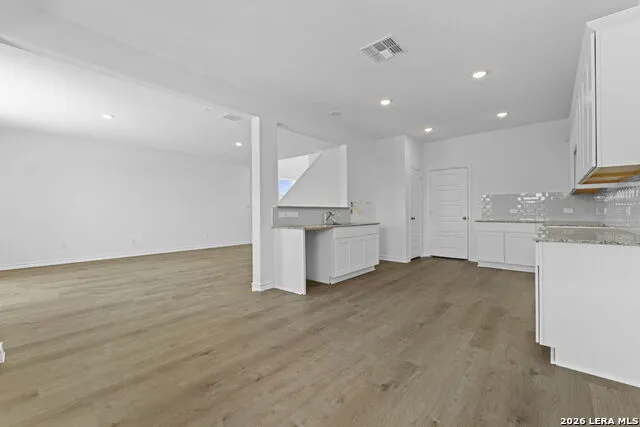304 JERSEY LN Boerne, TX 78006