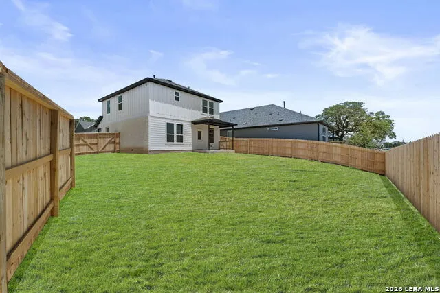 304 JERSEY LN Boerne, TX 78006