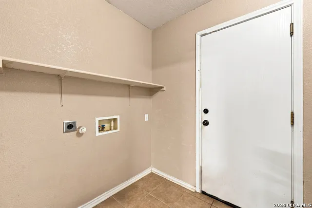 7505 Forest Stream Live Oak, TX 78233