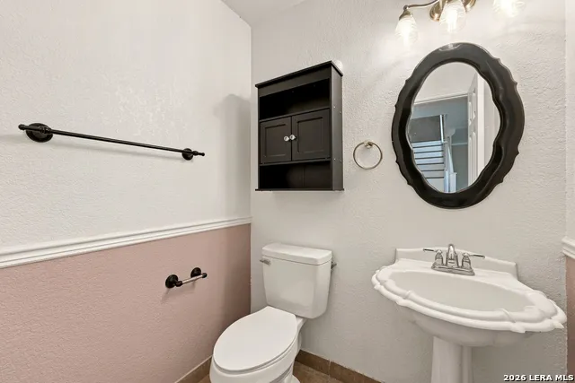 7505 Forest Stream Live Oak, TX 78233