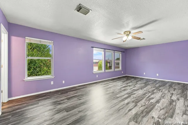 7505 Forest Stream Live Oak, TX 78233