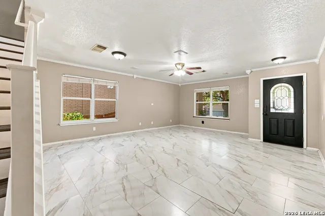7505 Forest Stream Live Oak, TX 78233