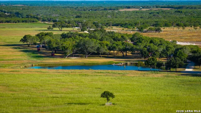 106 County Road 253 Poth, TX 78147